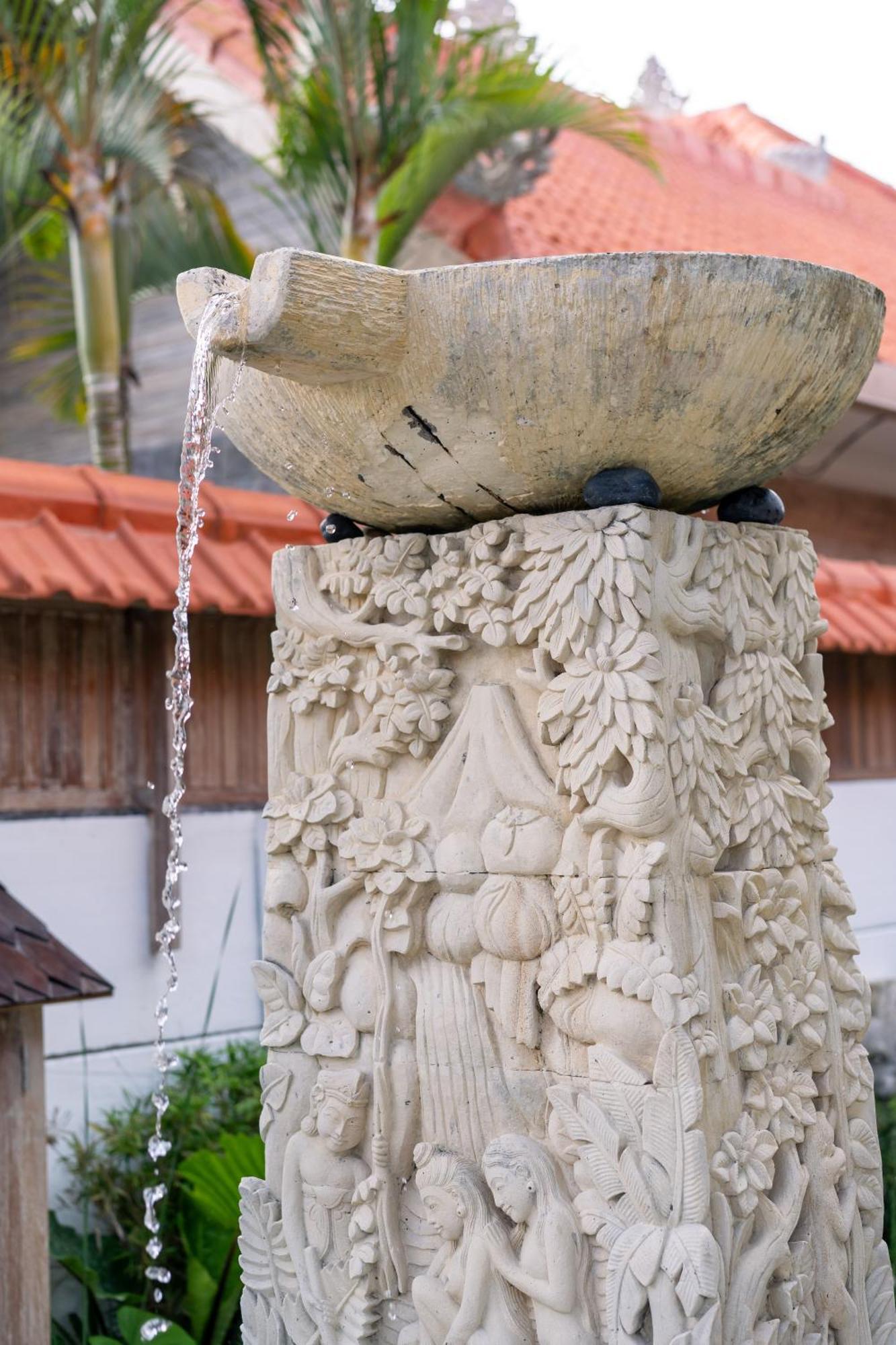 Tropical Villa Asmara - 400Sqm Garden Oasis With Large Pool And Scenic Views Uluwatu Exterior foto