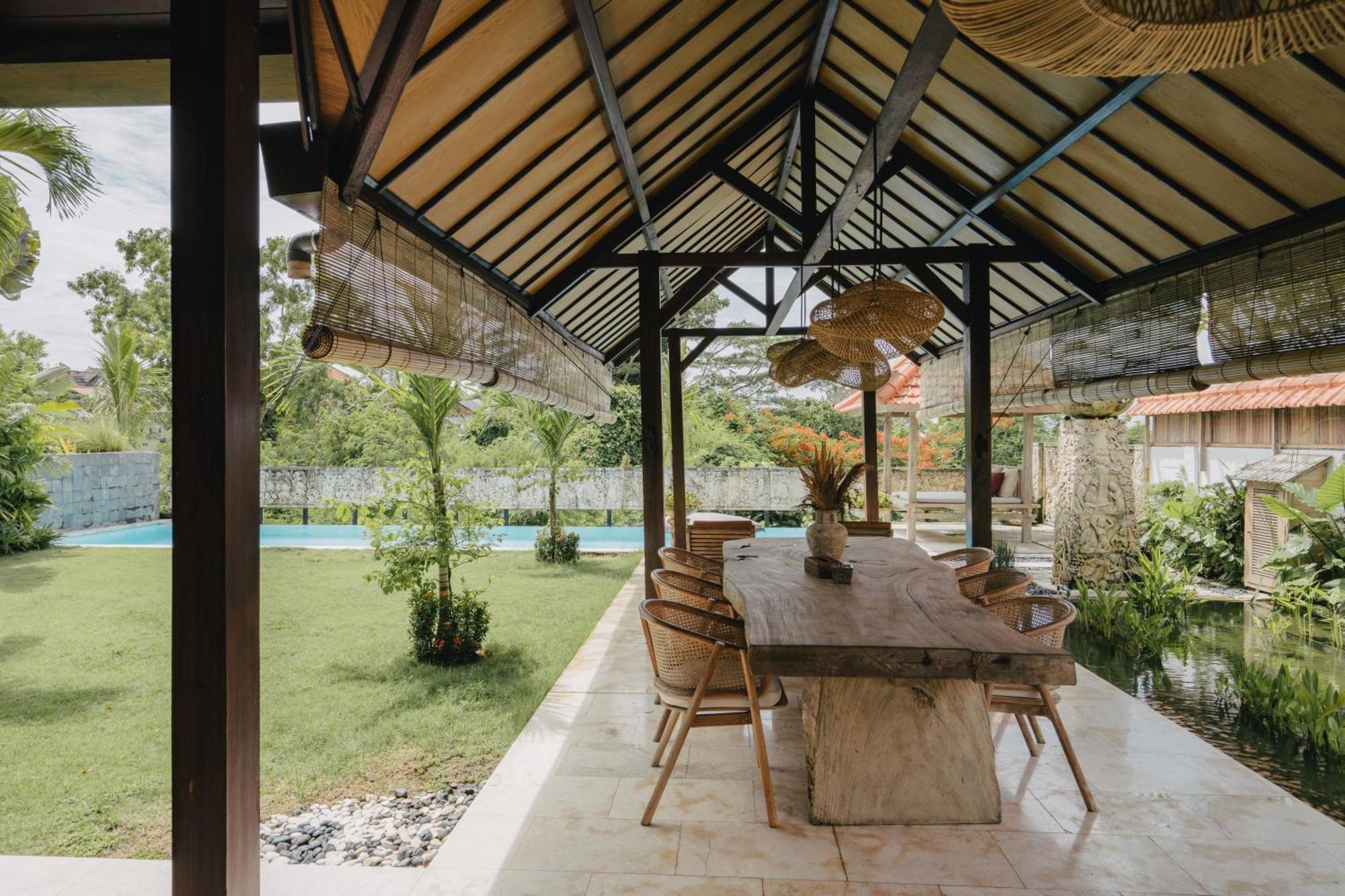 Tropical Villa Asmara - 400Sqm Garden Oasis With Large Pool And Scenic Views Uluwatu Exterior foto